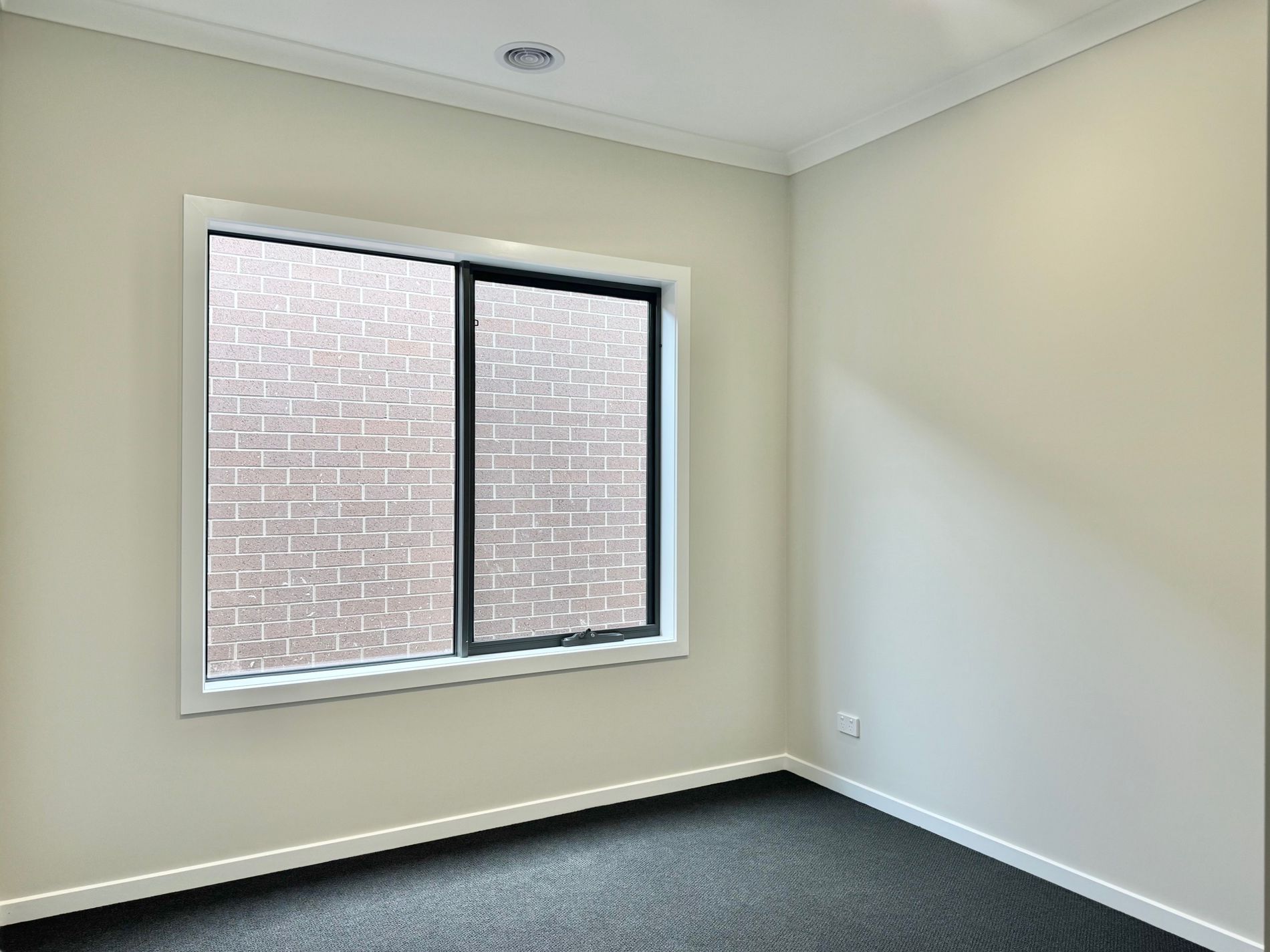 9 Kumara Drive, Manor Lakes