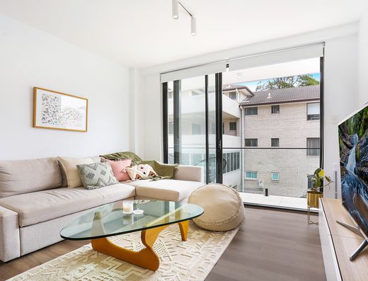 One Bedroom Unit in Bondi Beach