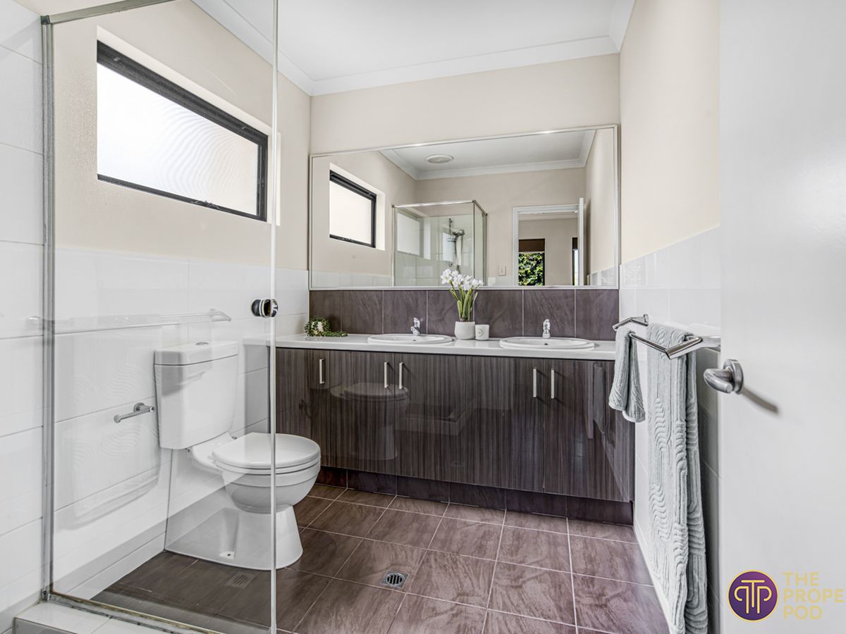 38 Vlasich Road, Byford