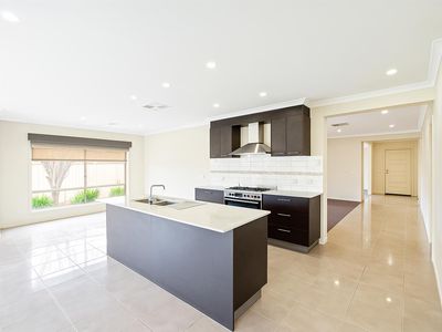 13 Yanchep Street, Shepparton North
