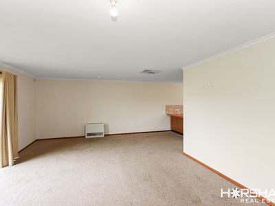 1 / 9 Young Street, Horsham