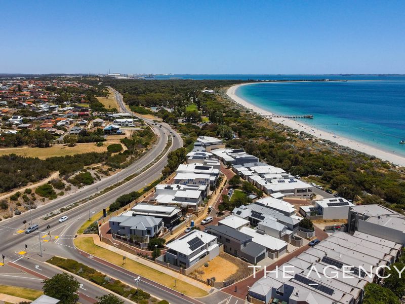 6 / 19 Perlinte View, North Coogee