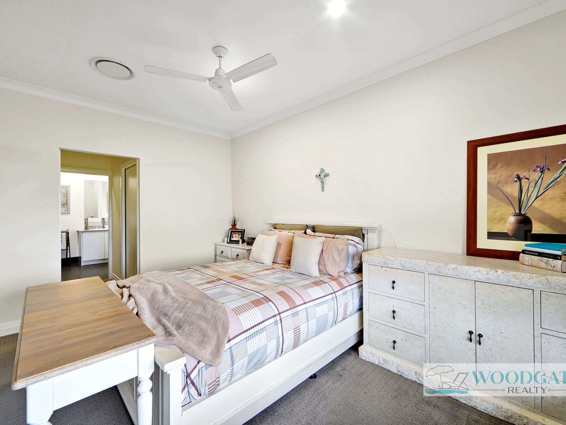 8 WALLUM STREET, Woodgate