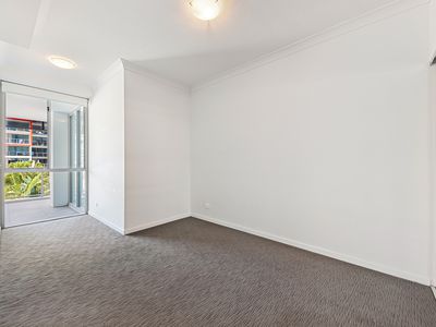 2406 / 25 East Quay Drive, Biggera Waters