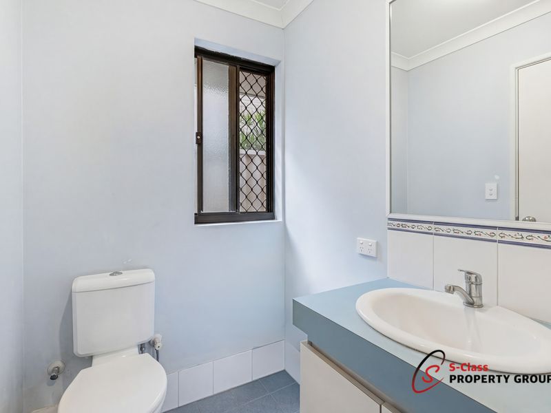 7 Eton Court, Bentley