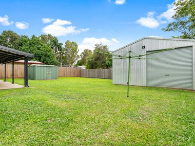 24 Isley Street, Edmonton