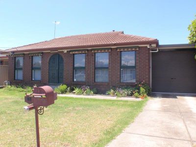 45 Lovell Drive, St Albans