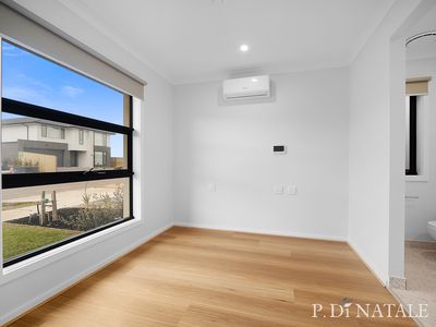 12 Brocton Road, Manor Lakes