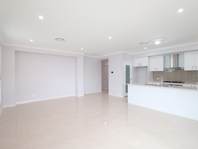 9 Rowan Street, Oran Park