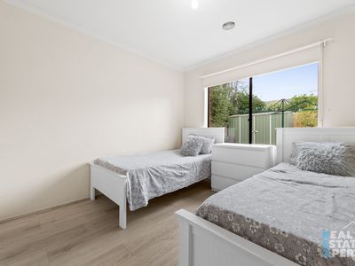 16 Norwegian Way, Narre Warren South
