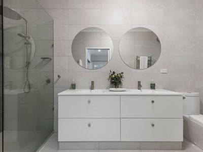 30 Brook Street, Wakerley