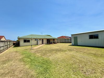 7 Sharyn Court, Point Vernon