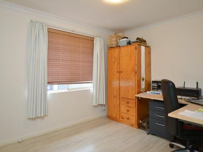 11 Parry Way, Boulder