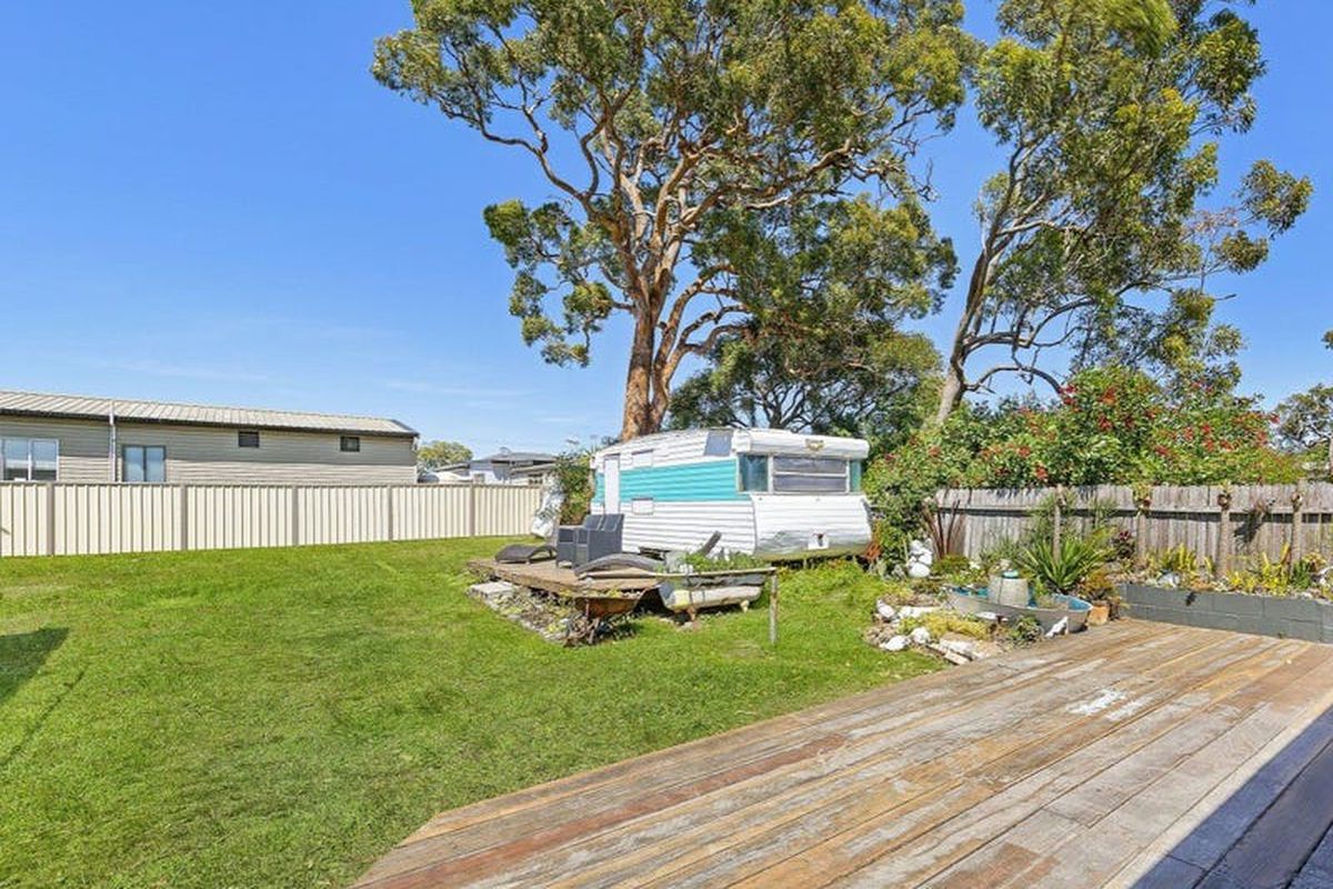 88 Ocean View Road, Gorokan