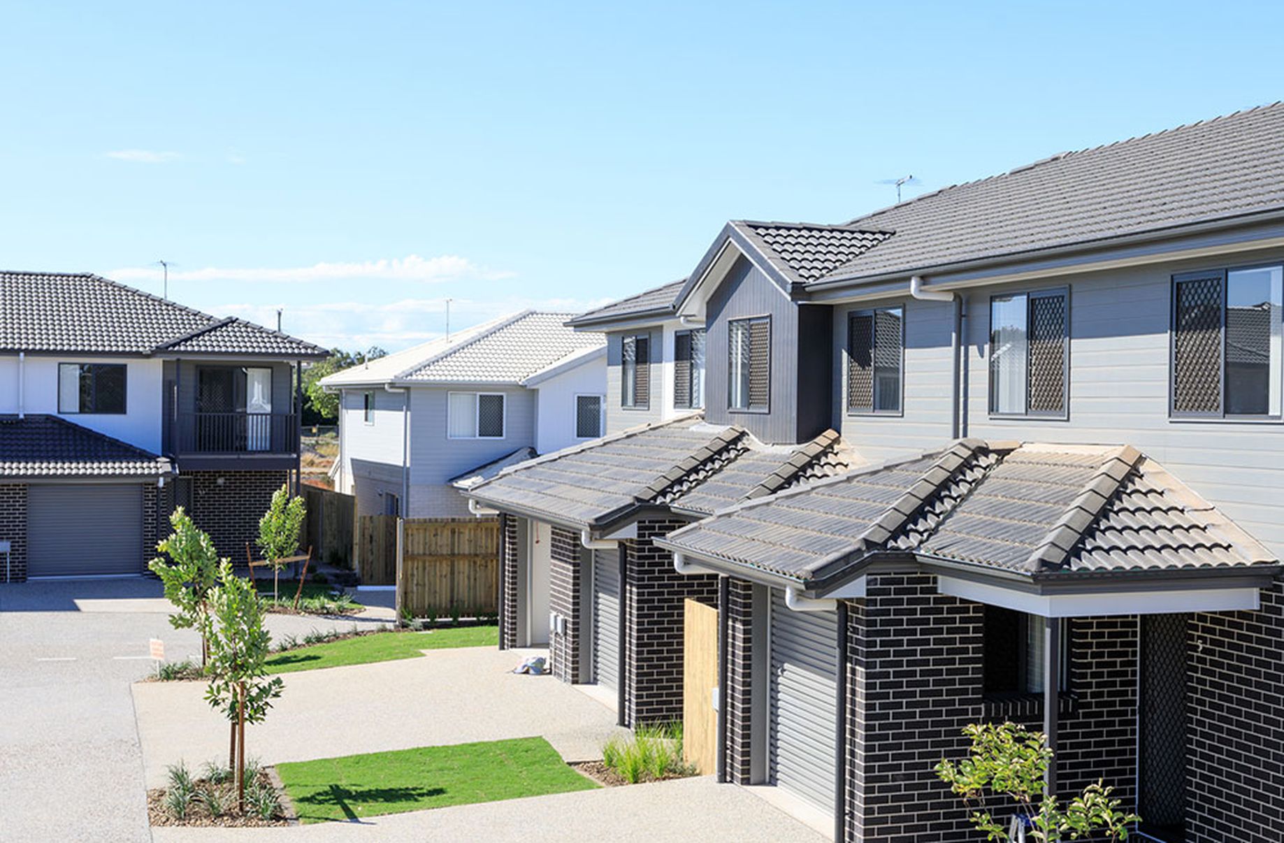 Everton Hills Oxbridge Global Real Estate, Finance & Projects