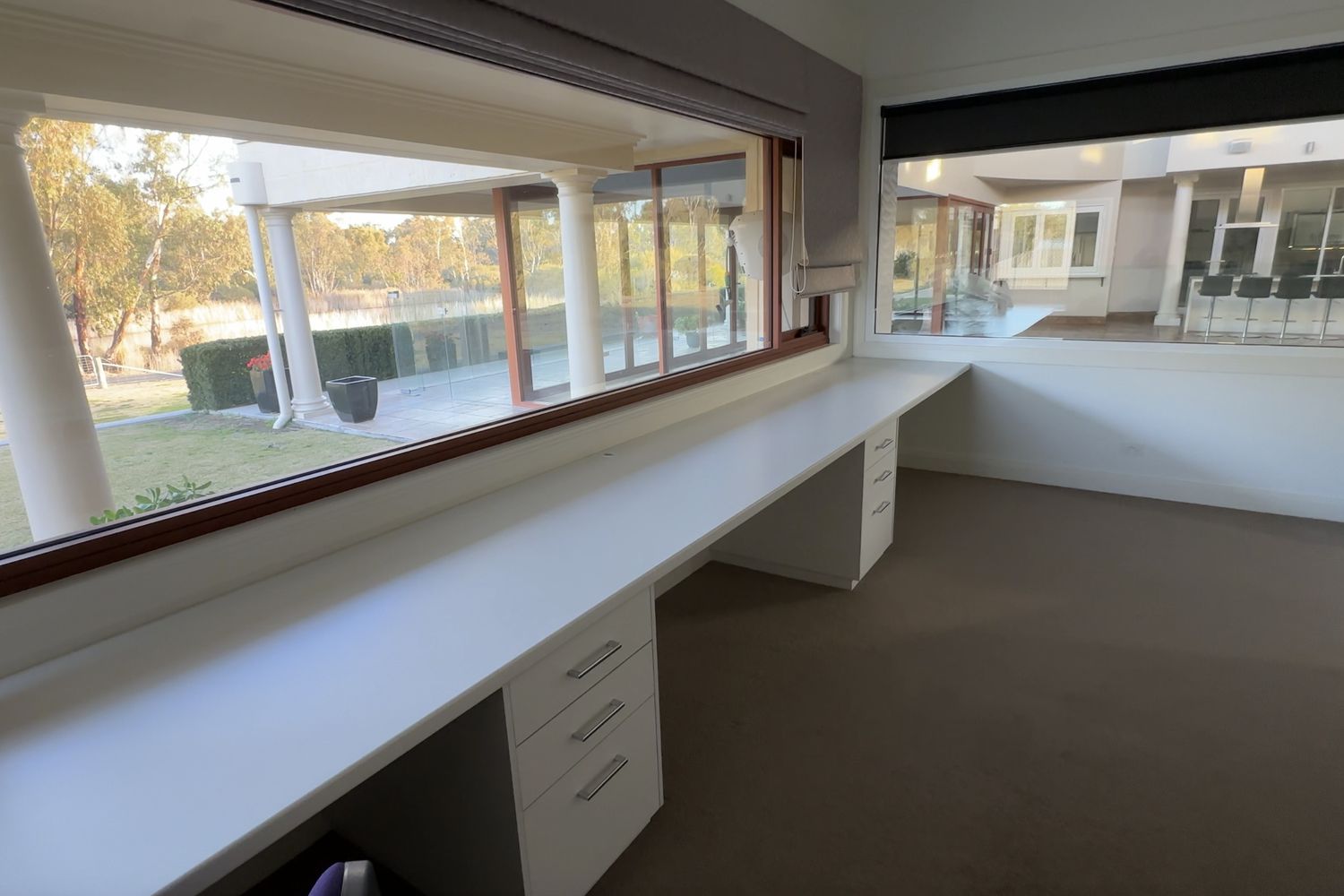 145 Barnes Boulevard, Horsham