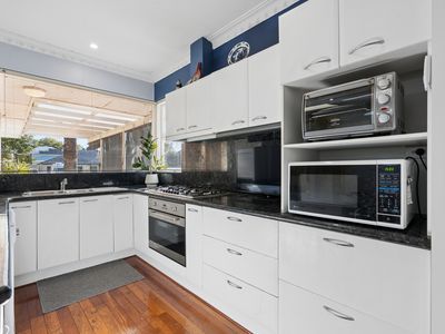 26 Blaven Way, Ardross