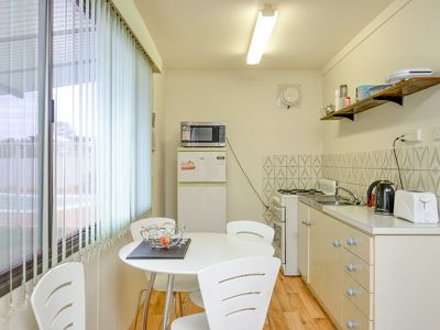 174 Bourke Street, Piccadilly