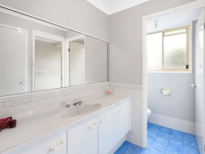 7 Illawarra Circuit, Worrigee