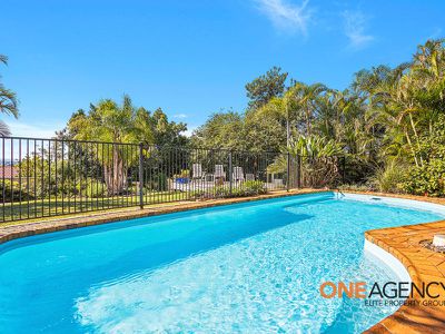 33 Scenic Crescent, Albion Park