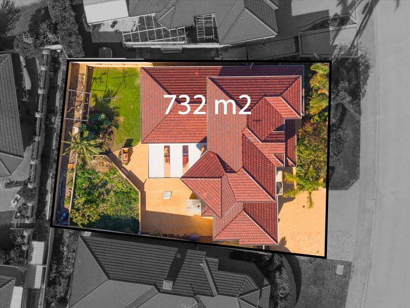 39 Castellon Crescent, Coogee
