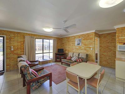 2 / 83 Mackerel Street, Woodgate
