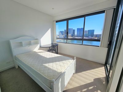 1007 / 36 Shoreline Drive, Rhodes