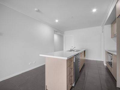 25 Peroomba Drive, Point Cook