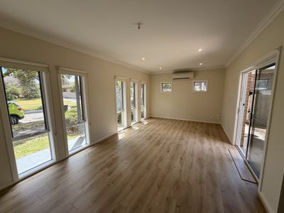 1 / 7 Trewheela Avenue, Manifold Heights