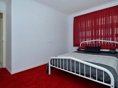 33 Killington Crescent, Boulder