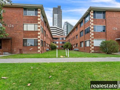 13 / 126 Terrace Road, Perth