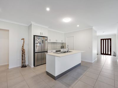 20 Linden Cres, Qunaba