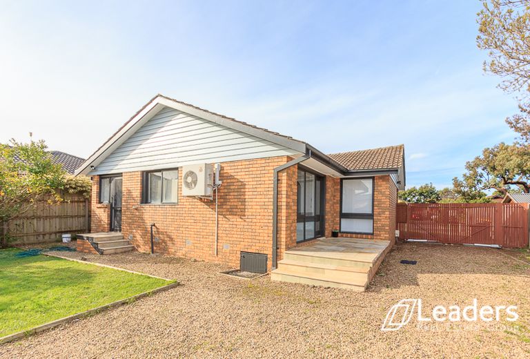 9 Yardley Drive, Wheelers Hill