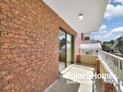 19-20 Dalcassia Street, Hurstville