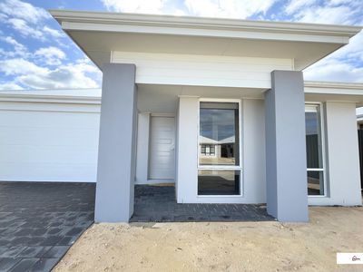 52 Whimbrel Grove, Eglinton