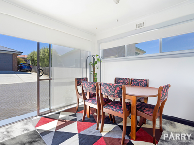 1/224 Peel Street West, Summerhill