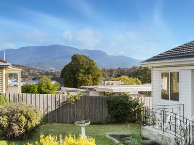 24 Heemskirk Street, Warrane