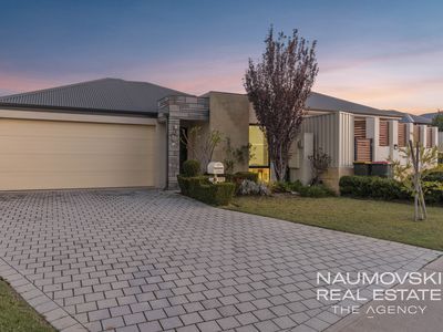 172 Shiraz Boulevard, Pearsall