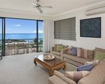 7 / 10 Marina Walk, Alexandra Headland