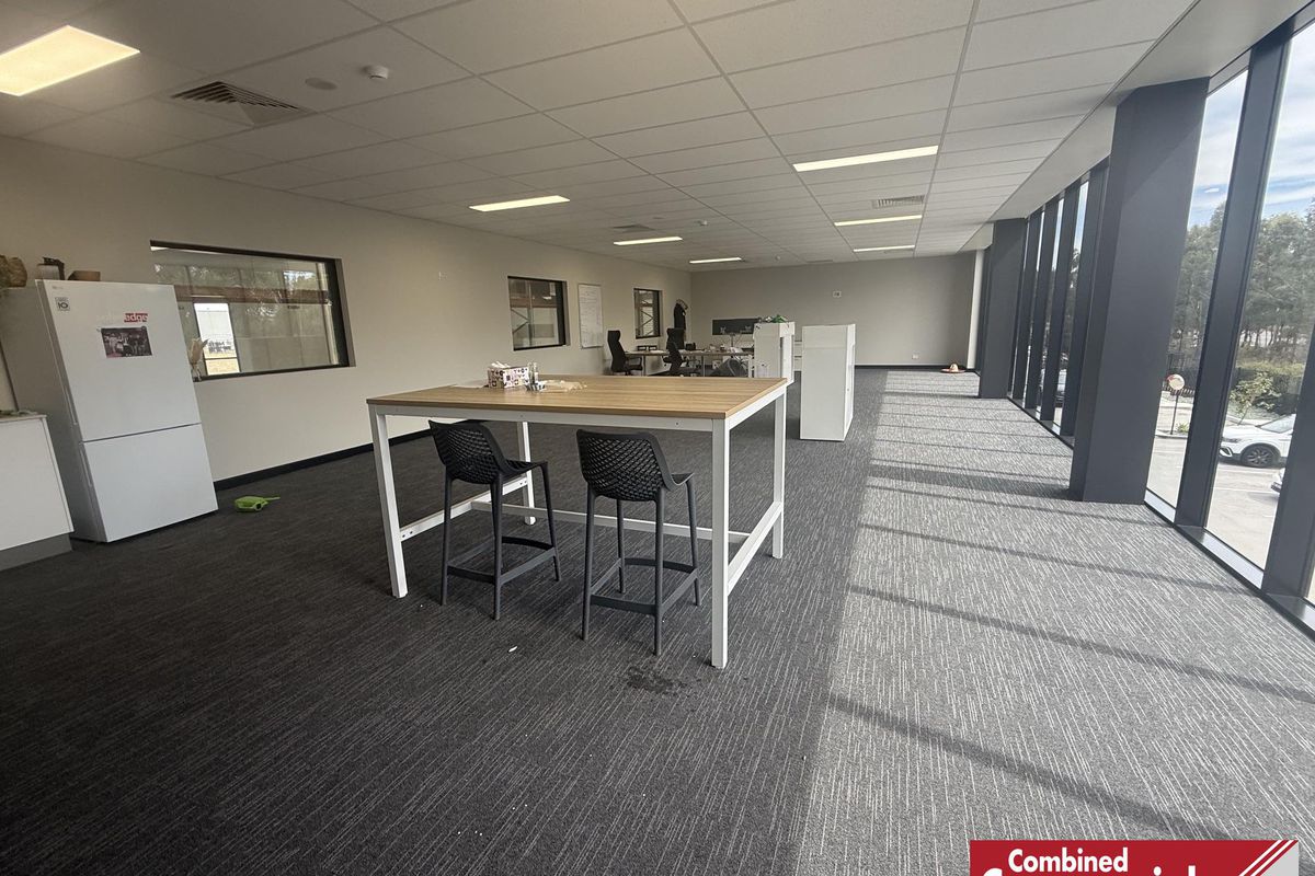 2 / 9 Cobar Place, Gregory Hills