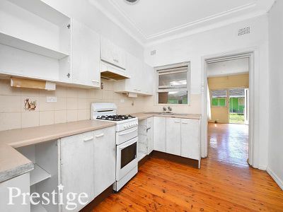 402 Kingsgrove Road, Kingsgrove