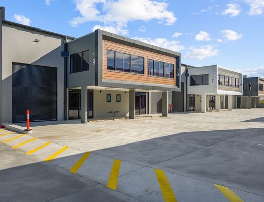 Modern Industrial Unit in Premier Turner Estate