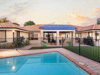 10 Emander Drive, Dianella