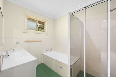 10 Hartmann Drive, Tamworth