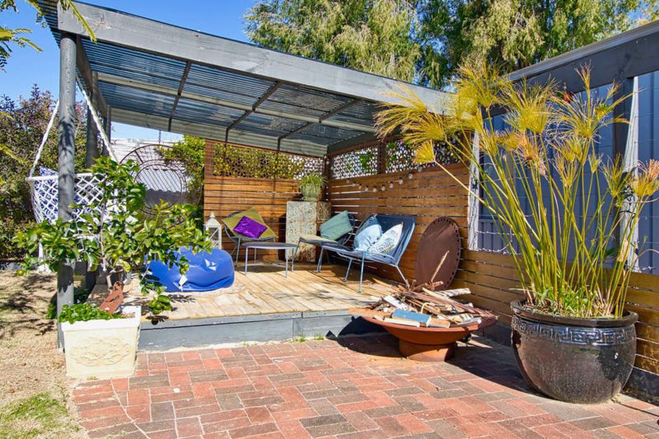 11 Seagate Street , Safety Bay
