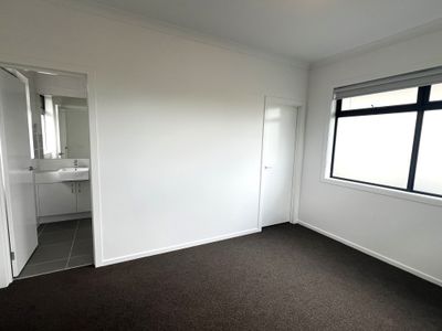 23 McKean Street, Box Hill North