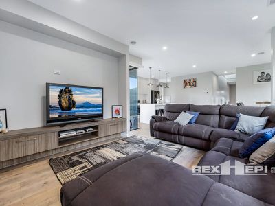 88 Castillo Avenue, Clyde North