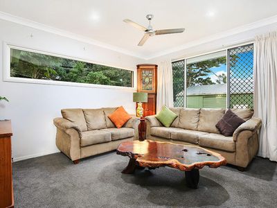 48 Coes Creek Road, Burnside