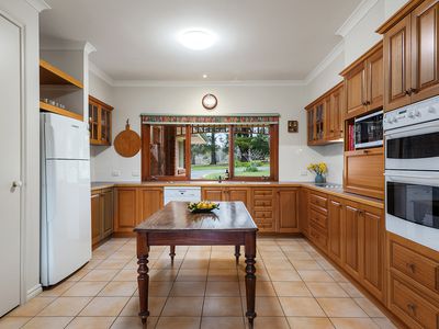 19 Dunn Street, Macedon