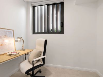 Terrace / 2 Cottonwood Crescent, Macquarie Park